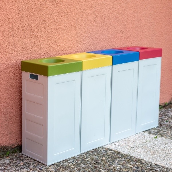 Κάδος ανακύκλωσης Cubo recycling colored covers 70lt